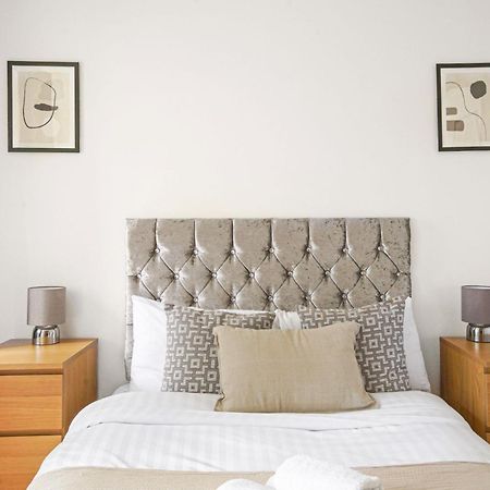 Paddington - 2Br With Balcony - Cityapartmentstay London Exterior foto