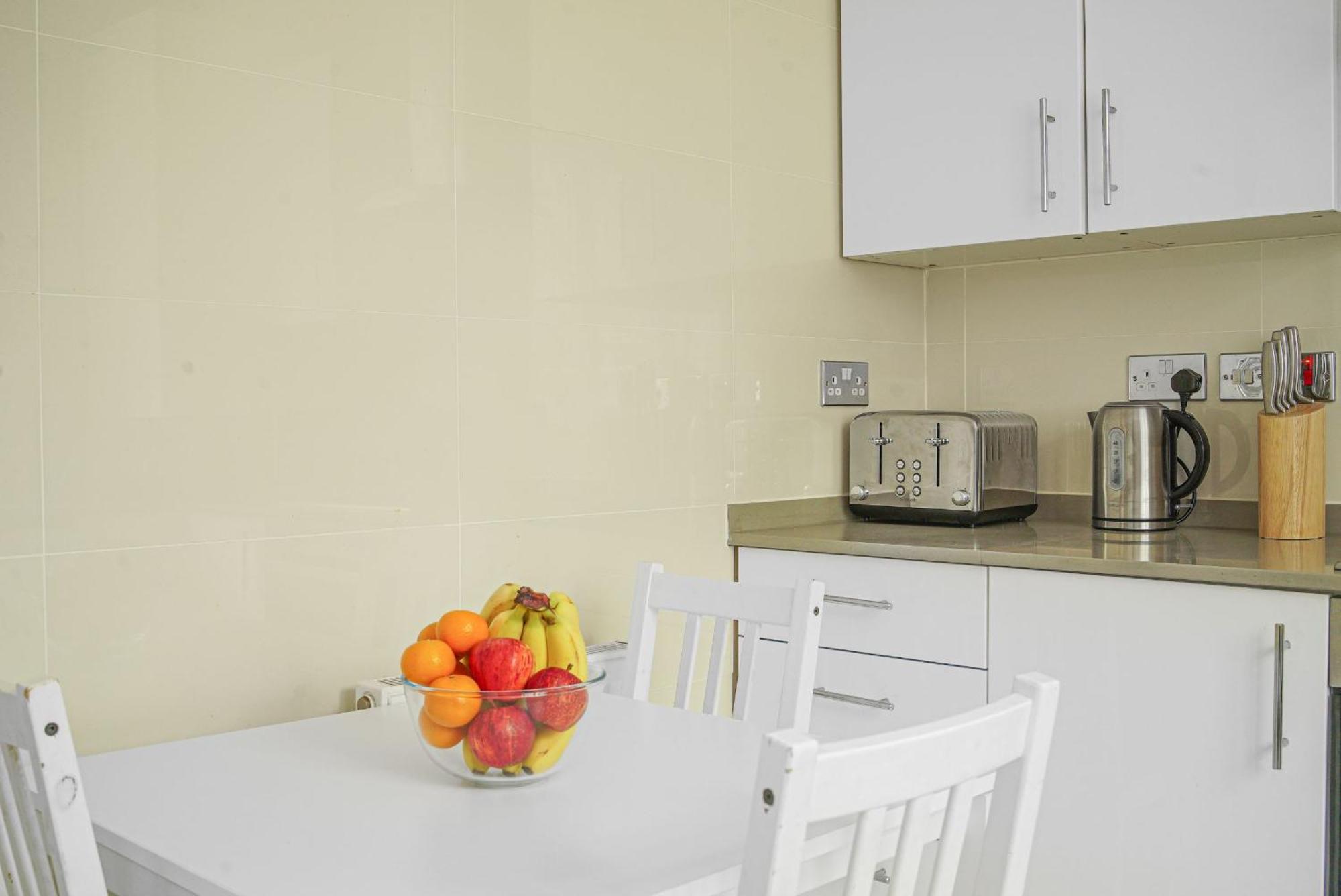 Paddington - 2Br With Balcony - Cityapartmentstay London Exterior foto